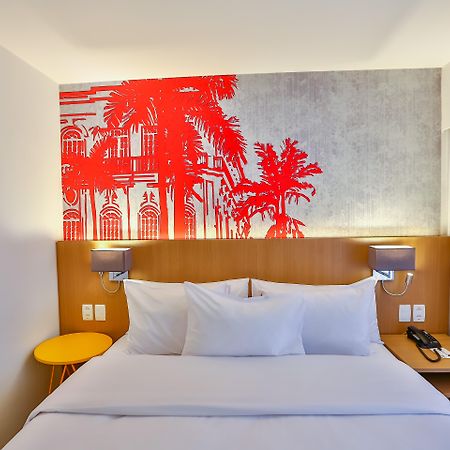 เรดิสัน เรด กัมปินาส Hotel กังปินาส ภายนอก รูปภาพ A room at the hotel